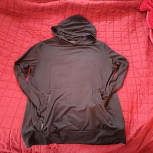 Quince Black Performance Hoodie – Buttery Soft Athleisure with Zippered Pocket